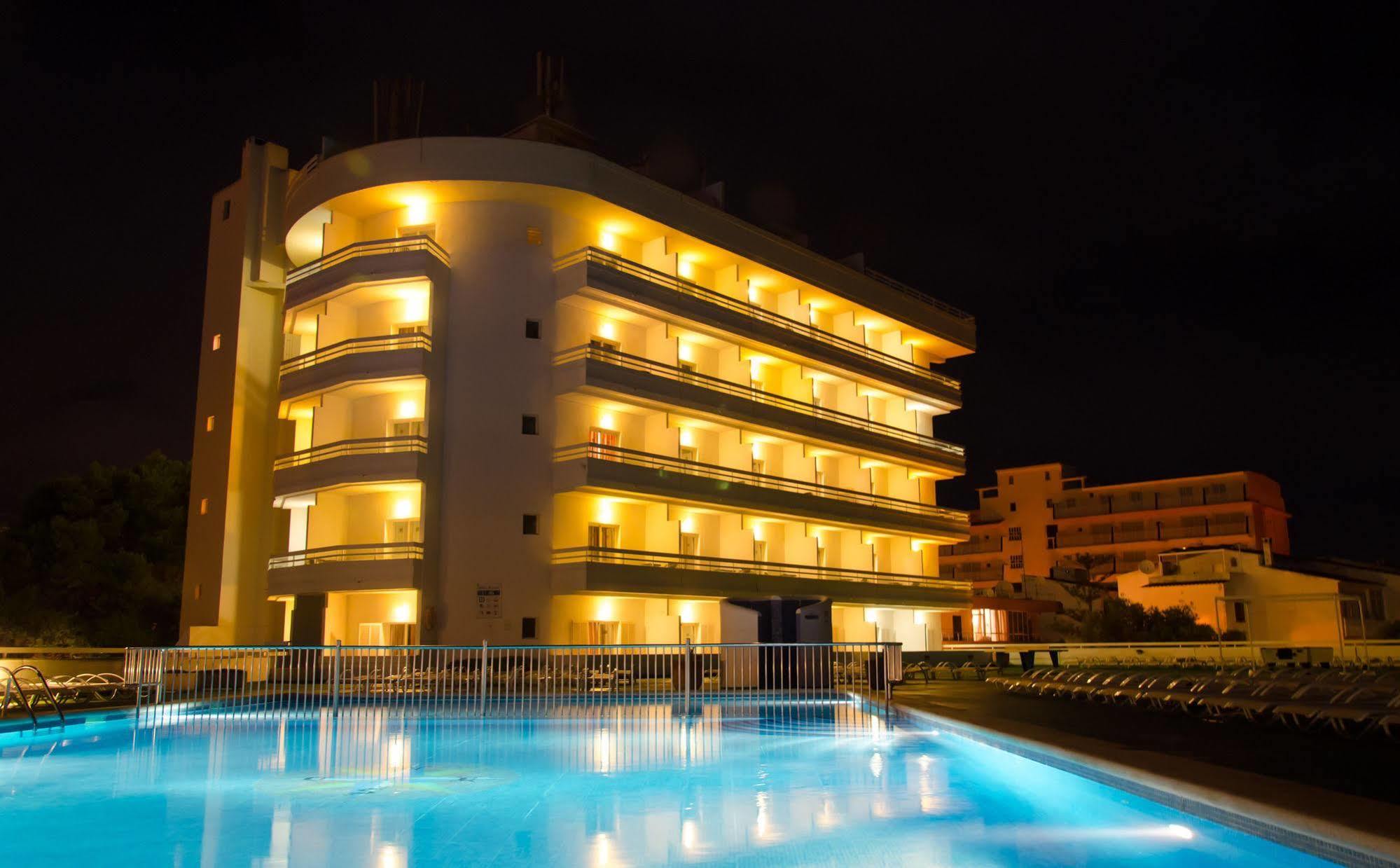 Отель Bellevue Belsana Пуэрто-Колом Экстерьер фото